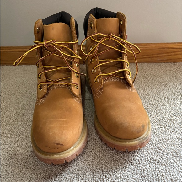 Timberland Tan Leather Boots - Picture 4 of 11
